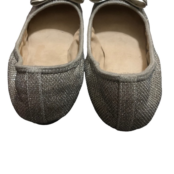 Bandolino Glitter flats. - Picture 3 of 8